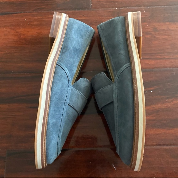 Vince Camuto Leather VC-Jorda Loafer Women S 7.5M /38 Grey Suede .(X-9) - Picture 4 of 8